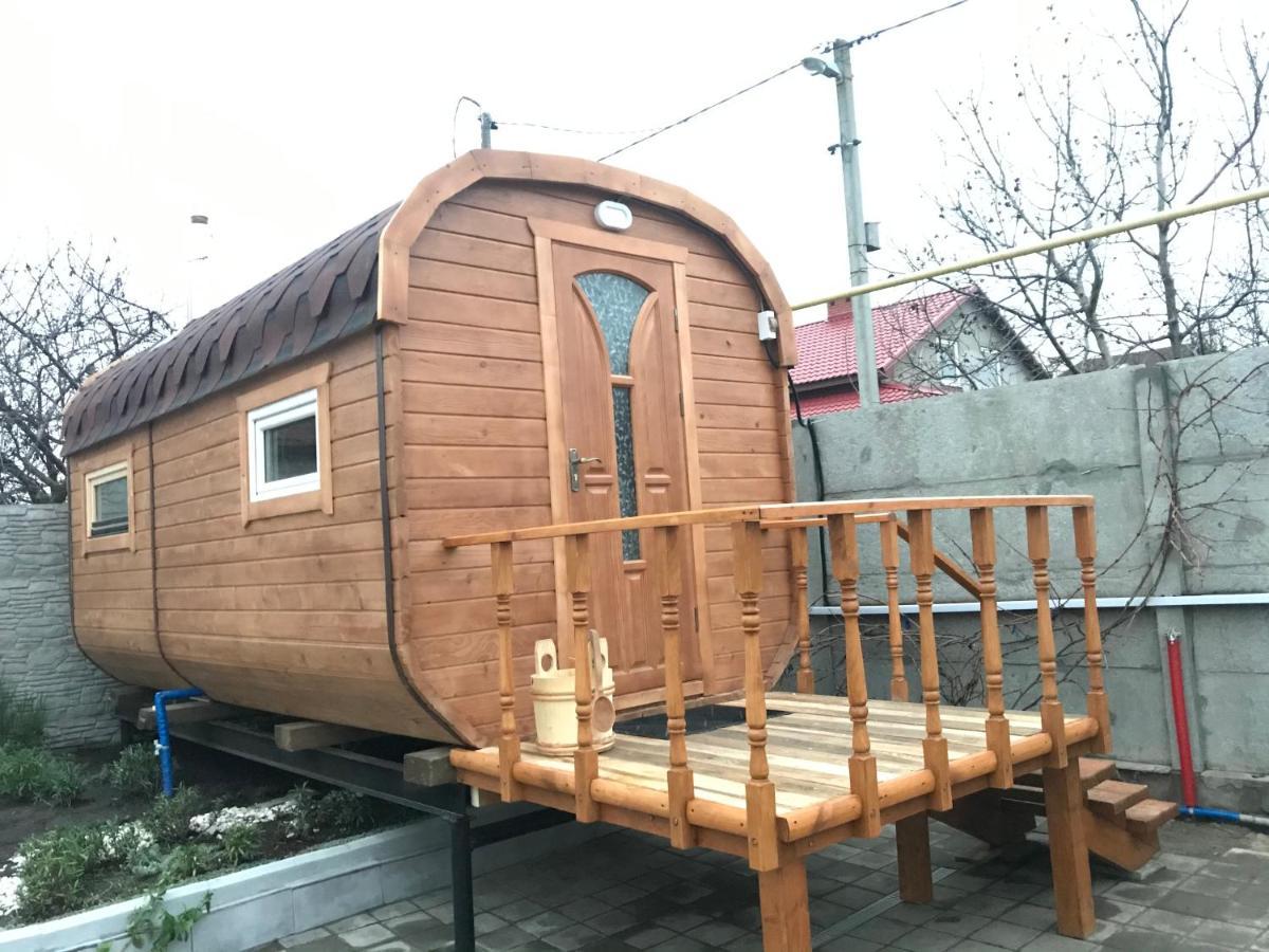 Гостевой Дом ,Breeze Chornomorsk Ngoại thất bức ảnh